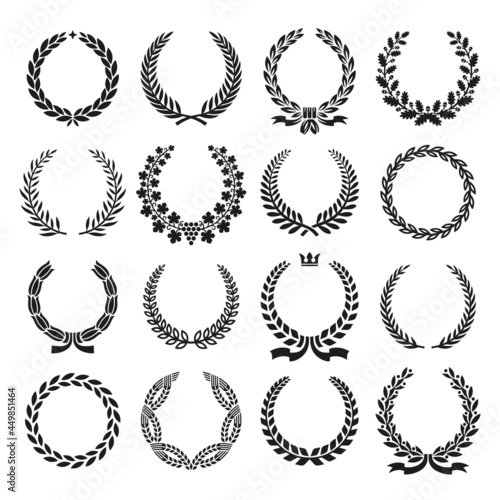 Laurel wreaths. Crest wreath, laurels leaves on branches. Winner icons, victory award logos. Greek branching circle medal tidy vector emblems
