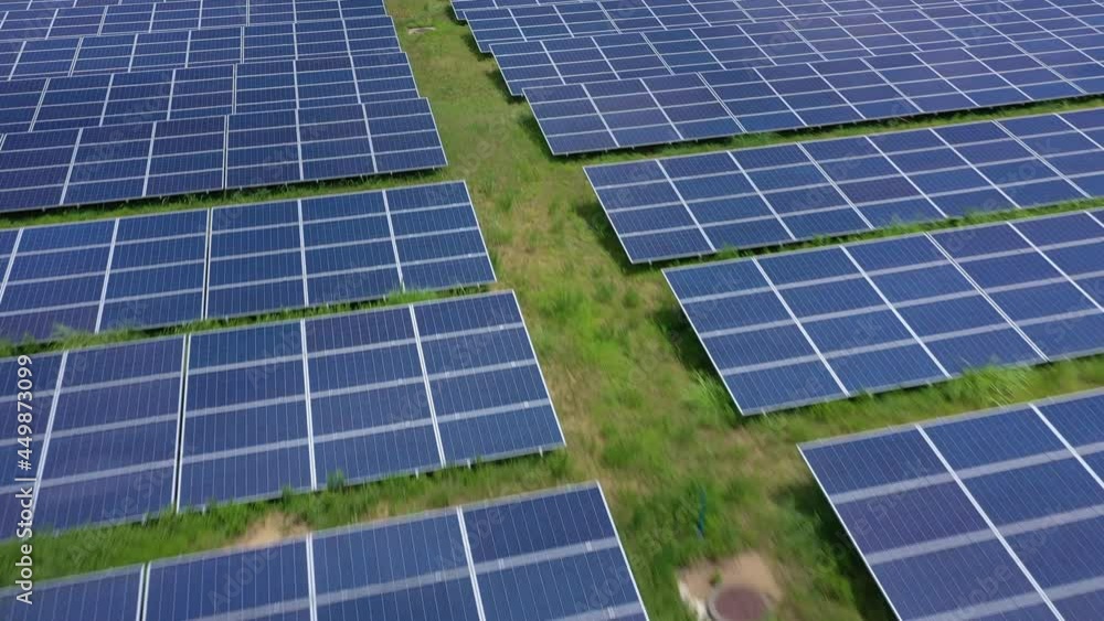 太陽光発電・太陽光パネル・ソーラーパネル・再生可能エネルギー・電気・メガソーラー・ドローン・空撮 太陽光発電・太陽光パネル・ソーラーパネル・再生可能エネルギー・電気・メガソーラー・ドローン・空撮