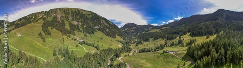 Der Glaubenberg und seine Passstrasse auf der Luft betrachtet  Schweiz  August 2021 