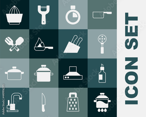 Set Cooking pot, Bottle of olive oil, Spatula, Stopwatch, Frying pan, Crossed fork and spoon, Citrus fruit juicer and Knife icon. Vector