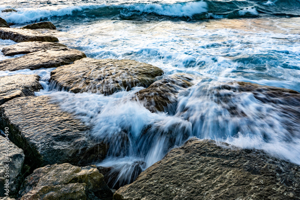 Infinite sea, waves, shore, beach Infinite sea, waves, shore, beach
