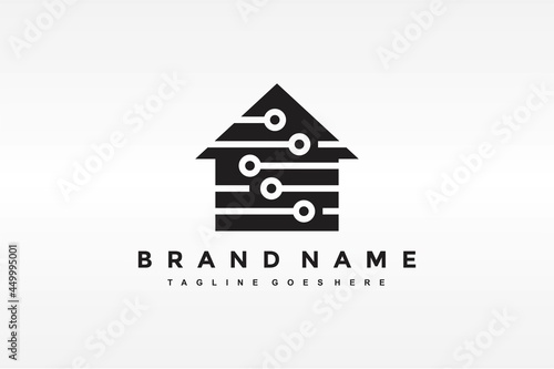 home circle tech logo