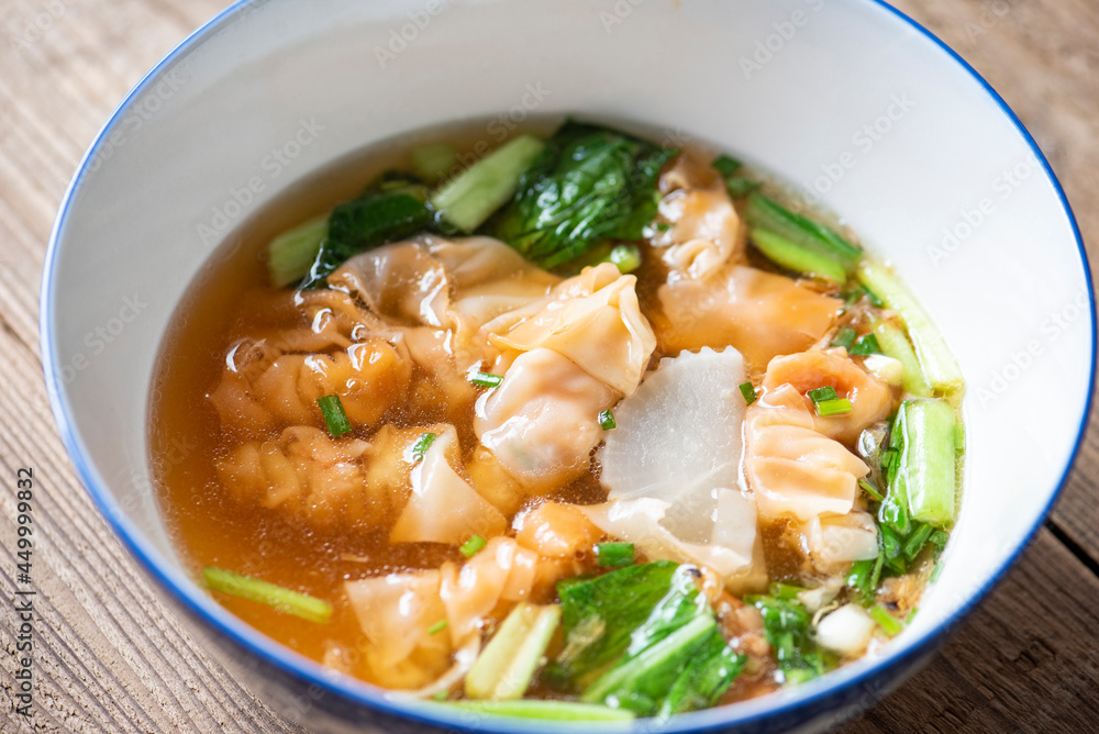 Soup bowl, Shrimp and pork dumpling soup with vegetable Asian food, Wonton soup, Thai and Chinese food Soup bowl, Shrimp and pork dumpling soup with vegetable Asian food, Wonton soup, Thai and Chinese food