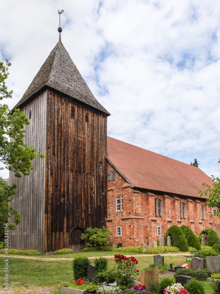 Obraz premium Seaman's church at Prerow, Mecklenburg-Vorpommern, Germany