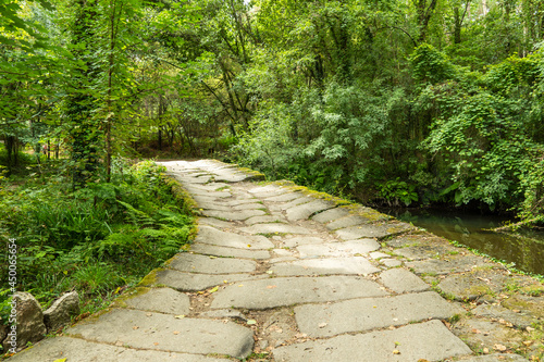 Fotografía Spain way of Santiago de Compostela, Roman and medieval bridges, paved Roman roa