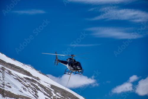 Hubschrauber, Helikopter, fliegen, Rotor, Transport, Transportflug, Außenlast, Außenlastflug, Versorgung, Versorgungsflug, Großglockner, Nationalpark, Hohe Tauern, Alpenhauptkamm, Last, Tragseil, ange photo