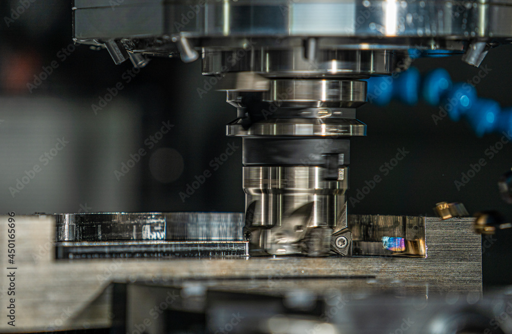 Milling cutter machining steel on a machining centre Milling cutter machining steel on a machining centre