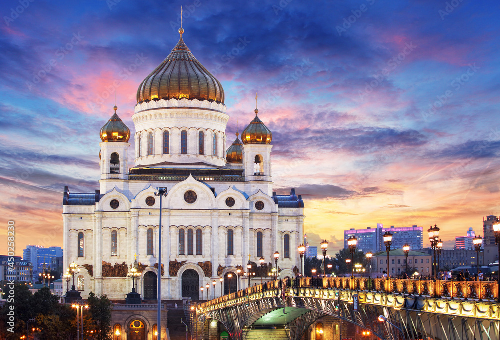 Moscow - Cathedral of Christ the Savior at sunset, Russia