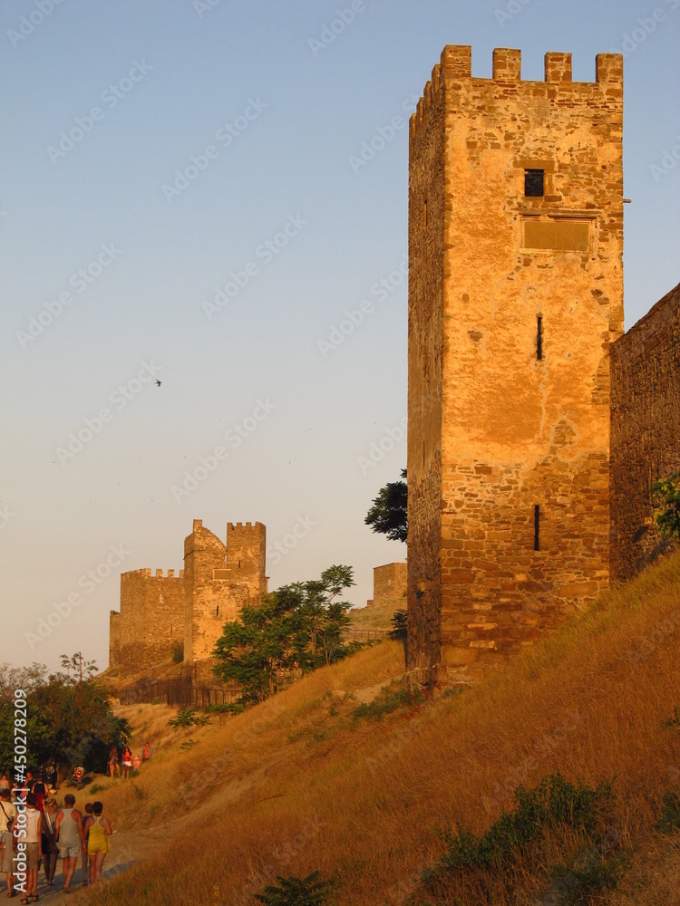 Fototapeta premium Stara forteca w Sudaku, Krym, Ukraina