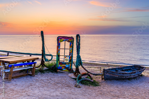 Obraz na płótnie Vama Veche, Romania. Taverna (Cherhana - Vama Veche) and wild beach before sunrise. w salonie