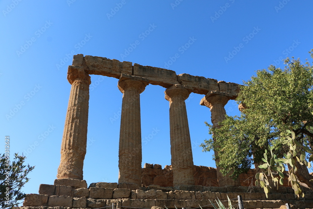 シチリア島のアグリジェントのジュノーネ神殿