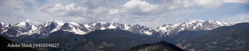 Rocky Mountain National Park, Colorado, from Estes Park © Tsado