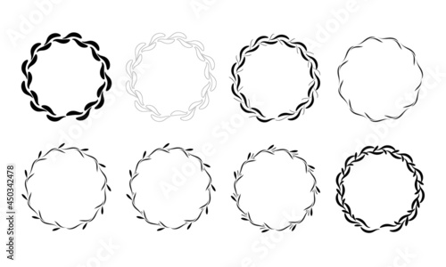 Wreaths of doodles flowers