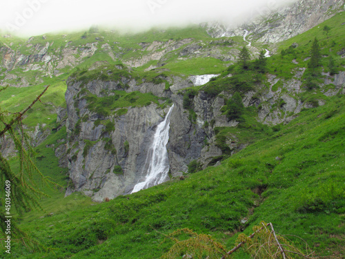 Iseltrail Hochgebirgs-Etappe: Clarahütte von Prägraten photo