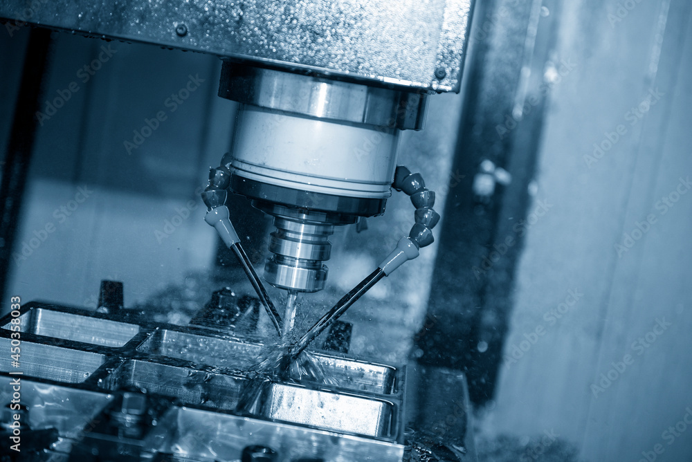 The CNC milling machine cutting the vacuum mold parts with oil coolant method. The CNC milling machine cutting the vacuum mold parts with oil coolant method.
