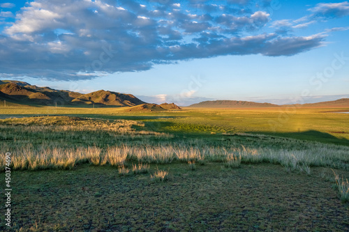 Fototapeta Naklejka Na Ścianę i Meble -  sunset over the lake