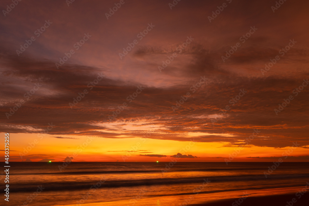 Fototapeta premium sunset on the beach