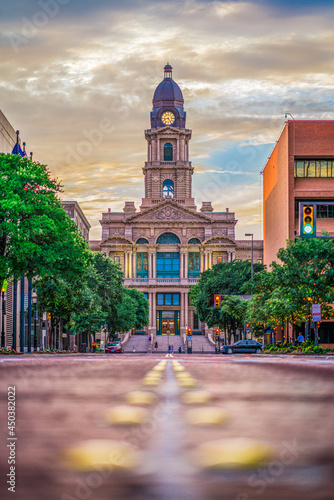 Historical Fort Worth courthouse at sunset