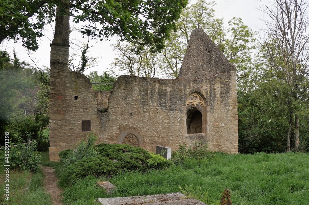 Kirchenruine aus dem Siebzehnten Jahrhundert 