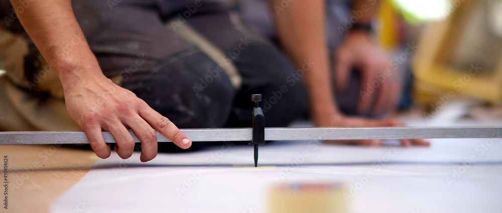 Compas mesure outil - travail artisan tailleur de pierre Compas mesure outil - travail artisan tailleur de pierre
