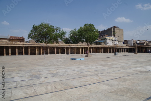 Wallpaper Mural インド　世界遺産古都アフマダーバードのジャミマスジド Torontodigital.ca