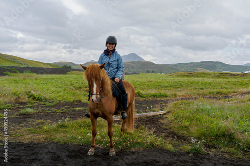 Riding Icelandic horses © Roni