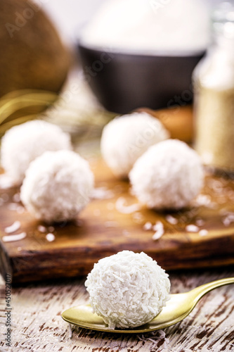 homemade coconut candy, sugarless white coconut balls made with coconut milk, vegan sweet