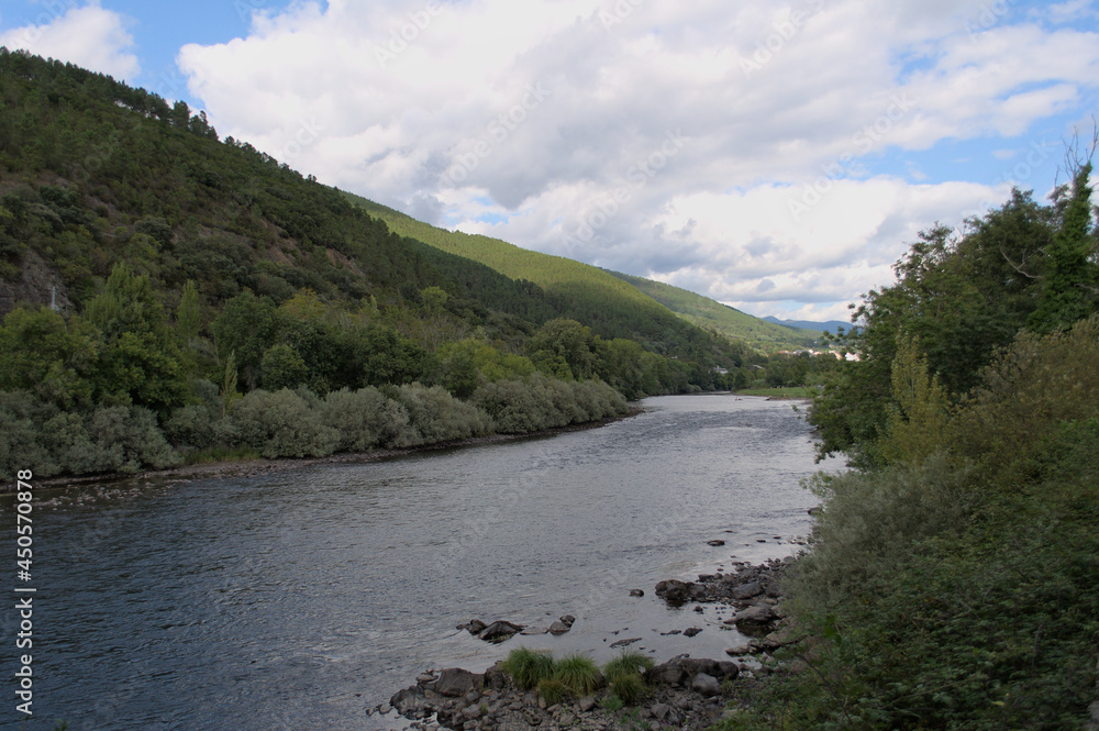 Fluvial beach formed by the river Sil, in the village of San Clodio, province of Lugo, Spain.