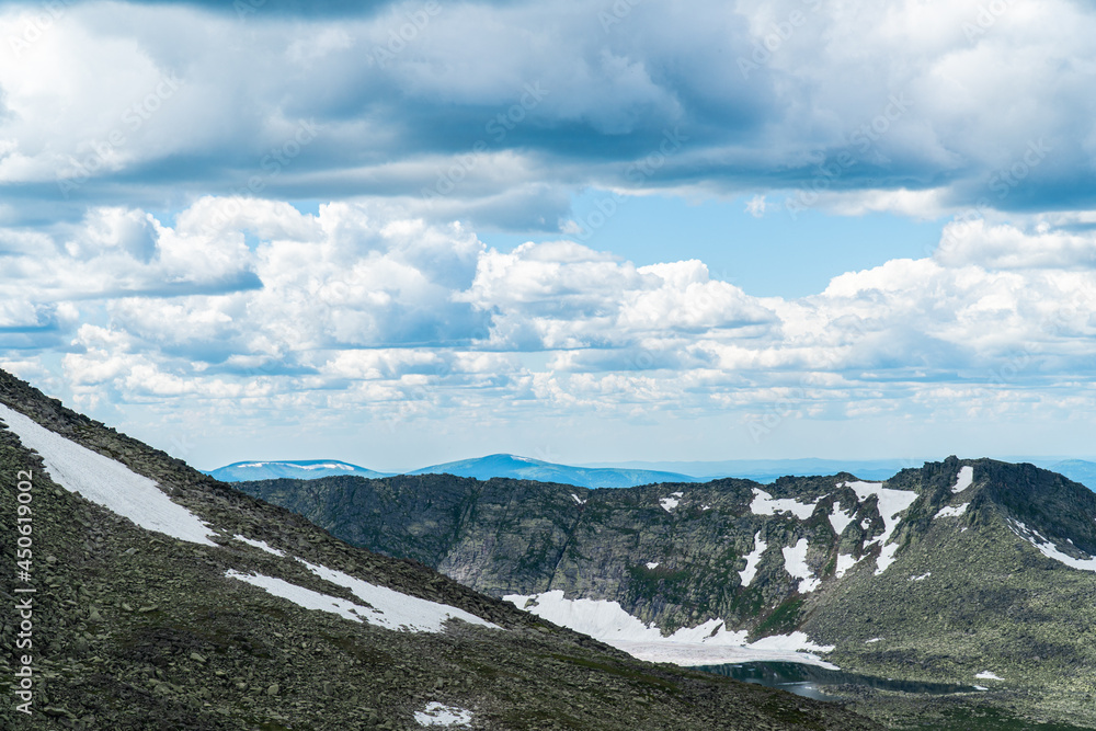 a trip to the celestial teeth in the summer