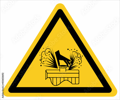 Do not turn it on when it is hot because it will cause pressure.