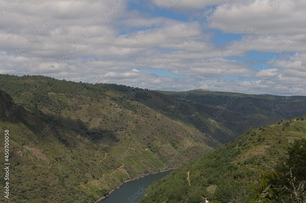 Tourist route through the canyon of the river Mao. Ribeira Sacra