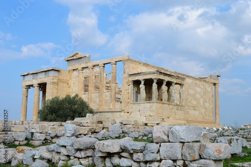 Acropolis 4
