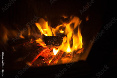 Wood stove flame, 暖炉の炎