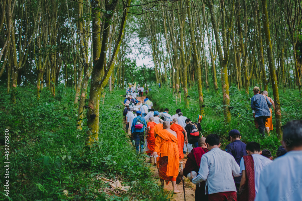 Take a pilgrimage to spread Buddhism Take a pilgrimage to spread Buddhism