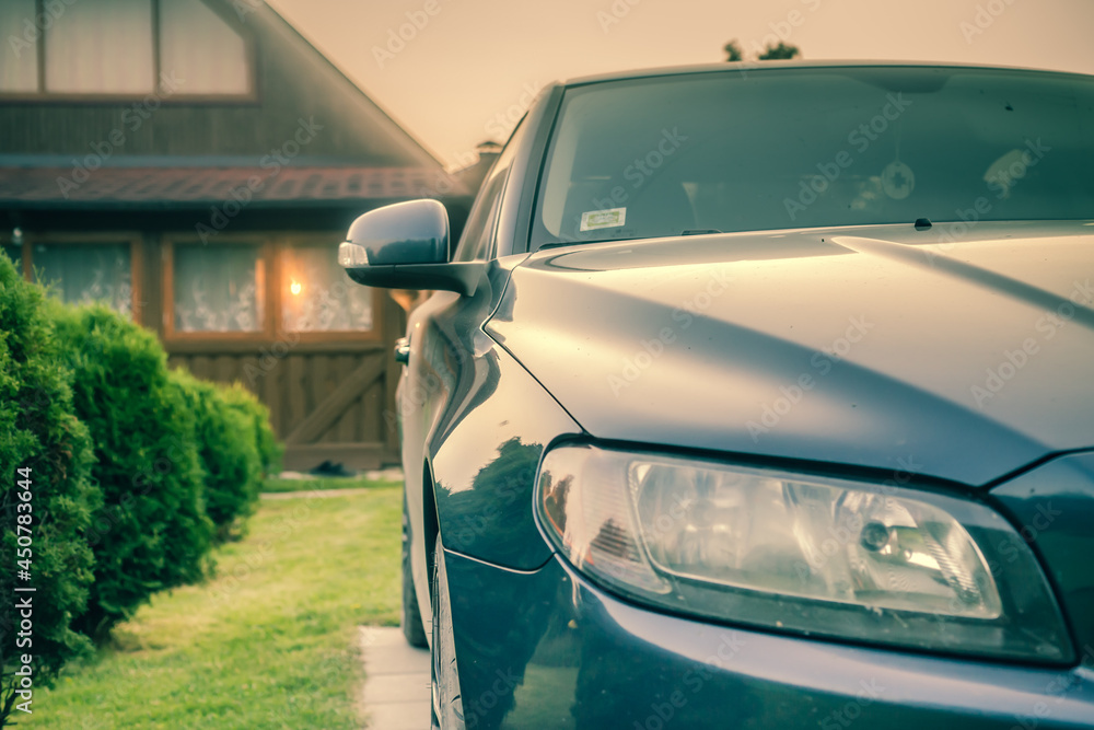 Obraz premium car wash in the park