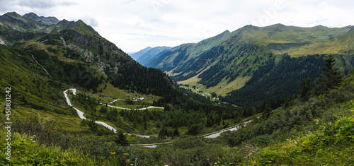 Sölkpass in der Steiermark, Panorama © arnold_oblistil