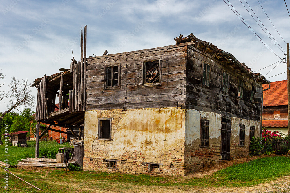 Fototapeta premium Lost Places - Kroatien