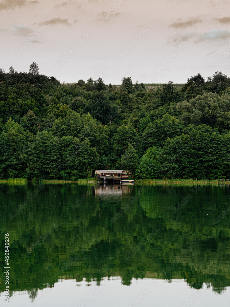 Fototapeta premium House by the lake