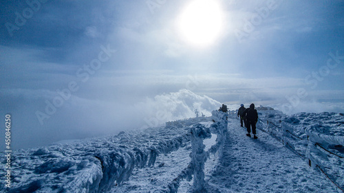 hiker in the snow © FreeFilm