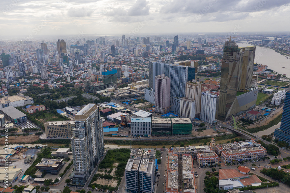 Obraz premium Landscape at KohPich at Phnompenh capital - landmarks