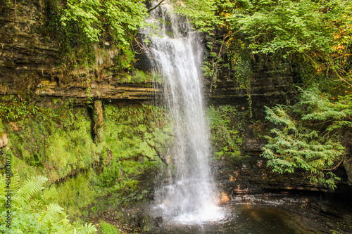 Fototapeta Naklejka Na Ścianę i Meble -  Glencar Waterfall, Ireland