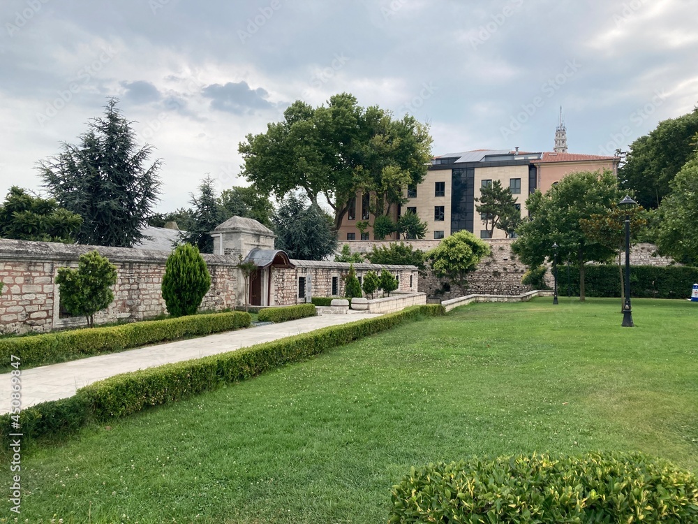 the garden of the palace