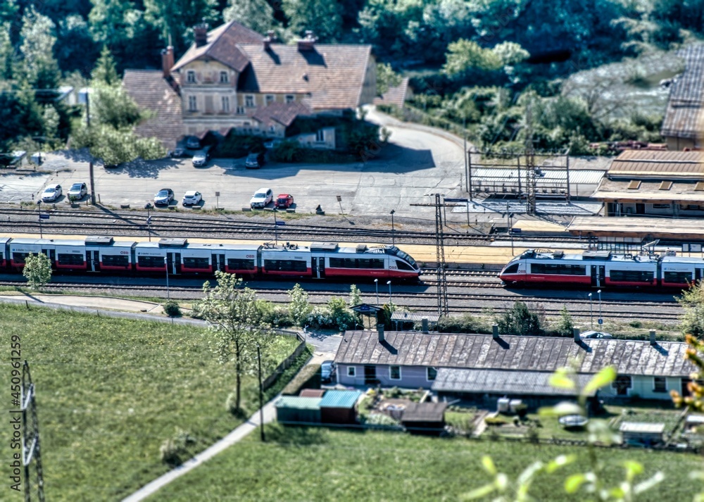 Station Unzmarkt with two Railjets