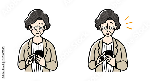 スマホを操作しながら何かに気づくビジネスウーマン(上半身ver.)
