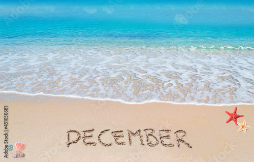 December written in the sand © Gabriele Maltinti