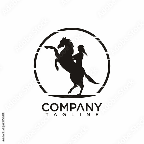 Coachman logo 
