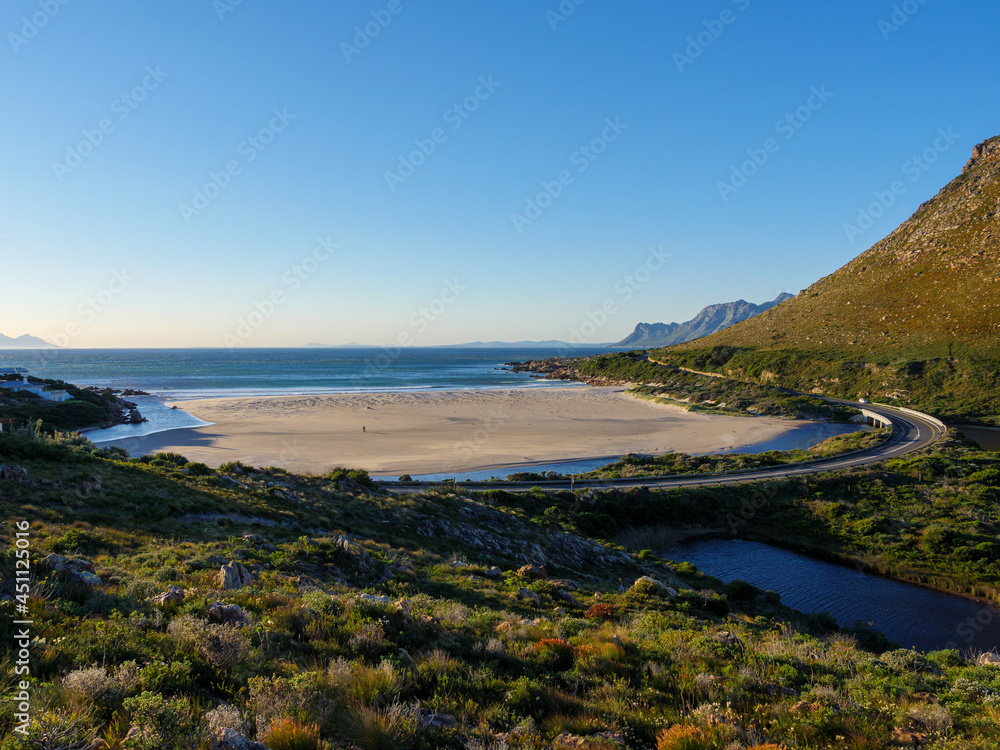 The wonderfully scenic R44 Clarence Drive along the eastern shores of False Bay. Rooi-Else, near Cape Town, Western Cape. South Africa