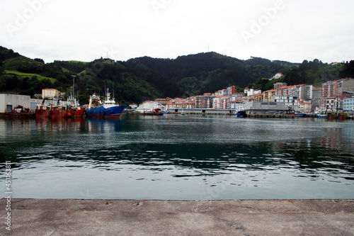 Harbor of Ondarroa, Basque Country © Laiotz