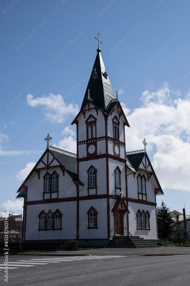 church of the holy trinity church of the holy trinity