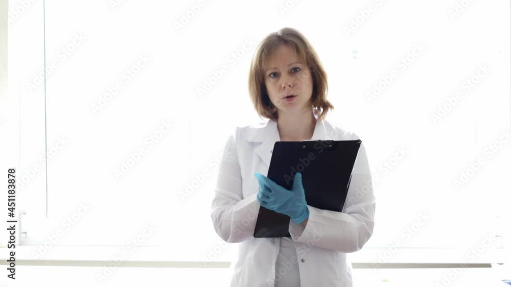 doctor woman in Inpatient or medical clinic shakes her head doctor woman in Inpatient or medical clinic shakes her head